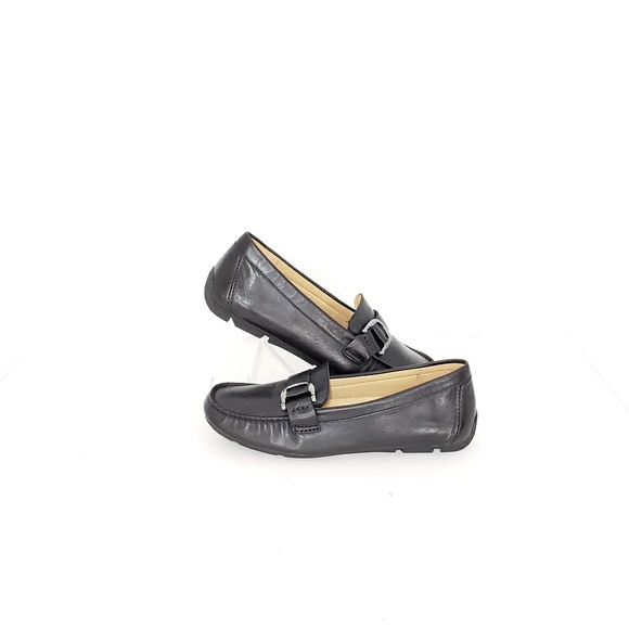 naturalizer nara loafer